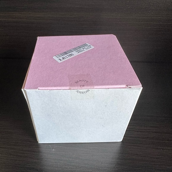 Beauty of Joseon Red Bean Refreshing Pore Mask - Picture 2 of 9